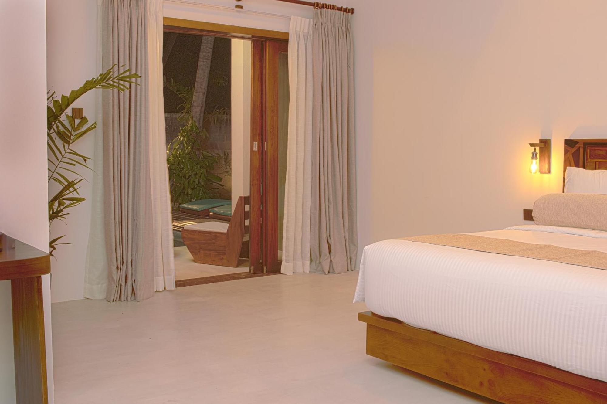 Spicepeek Boutique Hotel Cmb Airport Katunayaka Esterno foto