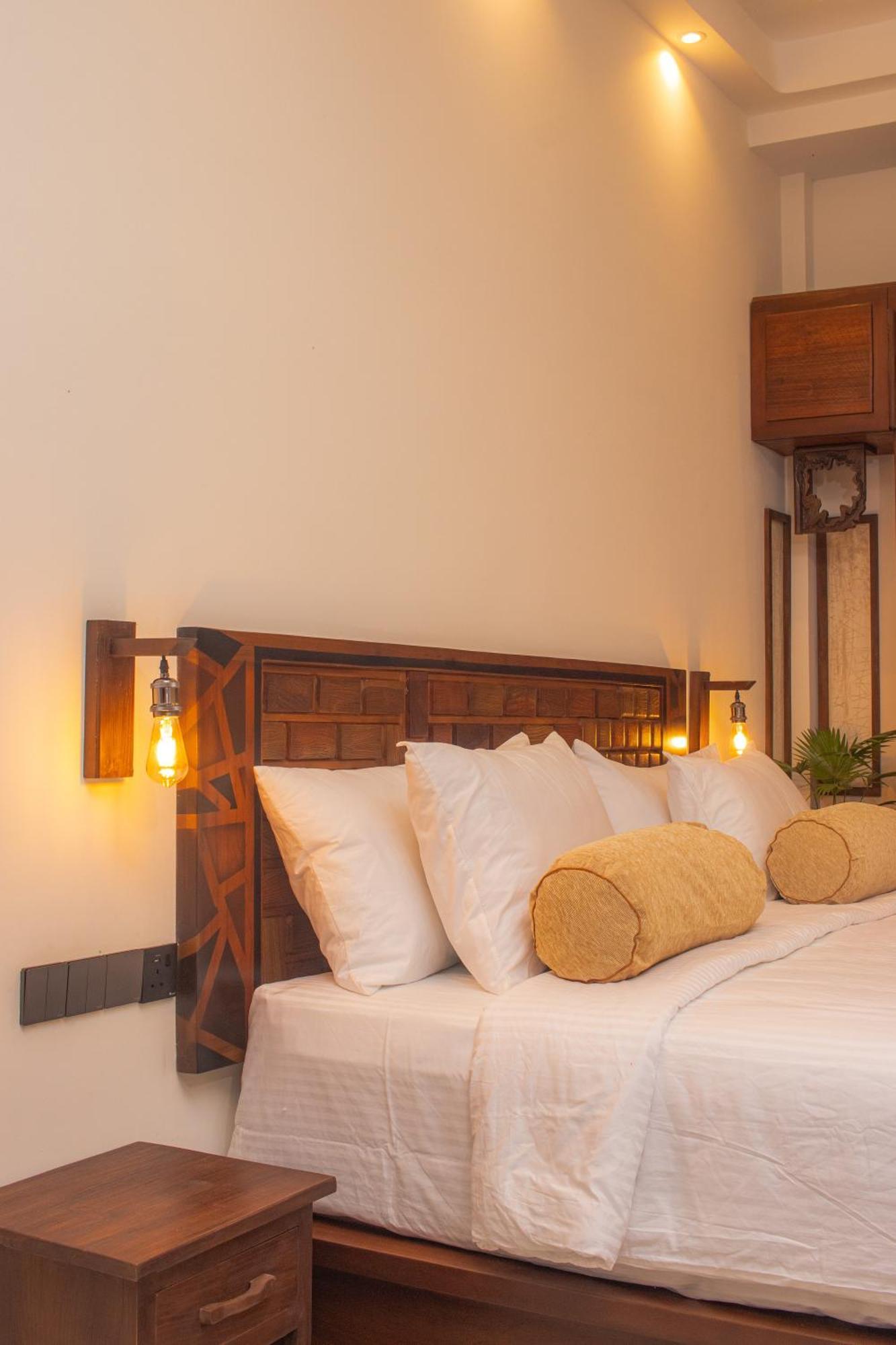 Spicepeek Boutique Hotel Cmb Airport Katunayaka Esterno foto